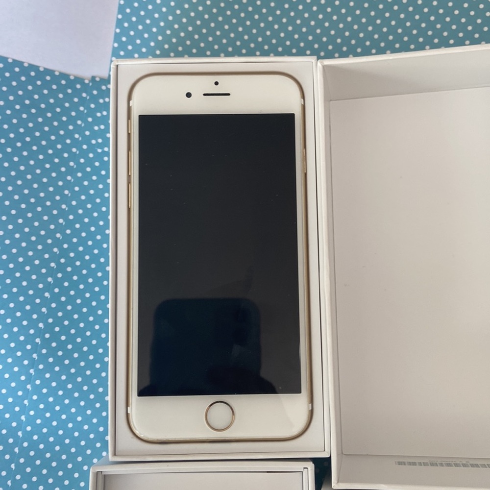 Gold iPhone 6